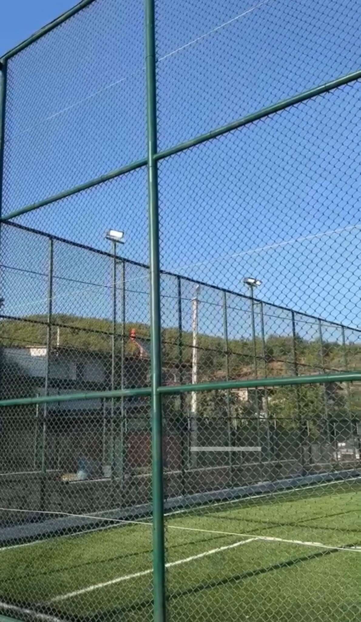 Milas'ın Dibekdere Mahallesi’ne Yeni Halı Saha Kazandırıldı: Gençler İçin Modern Spor Alanı Hizmete Açıldı 1
